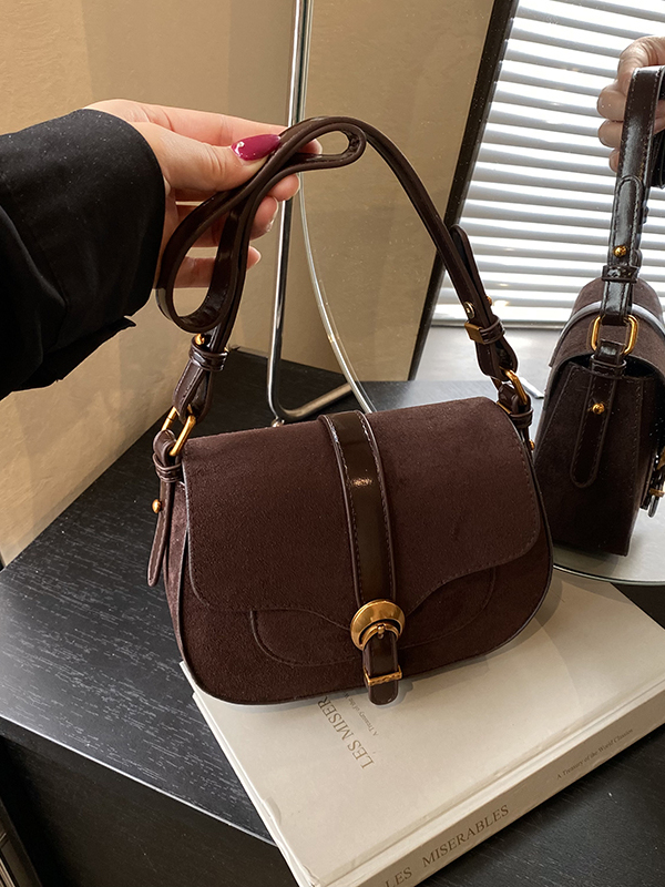 Hong Kong Retro Underarm Bag L - Luxury Bags Hong Kong incelemesi ve fiyatı