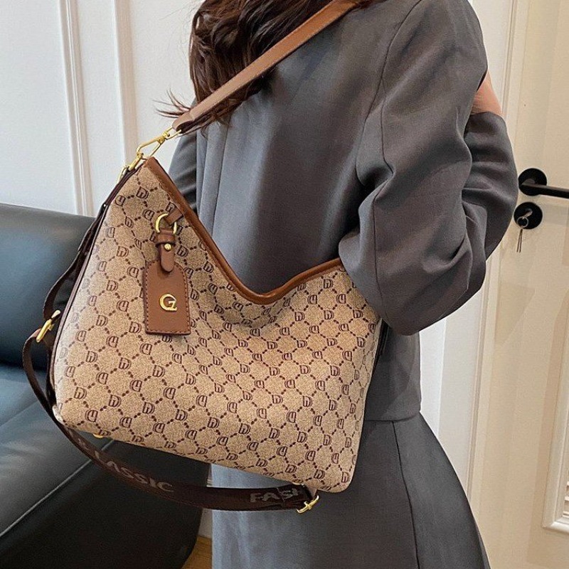 Classic Designer Paris Diaper  - Luxury Bags Paris incelemesi ve fiyatı