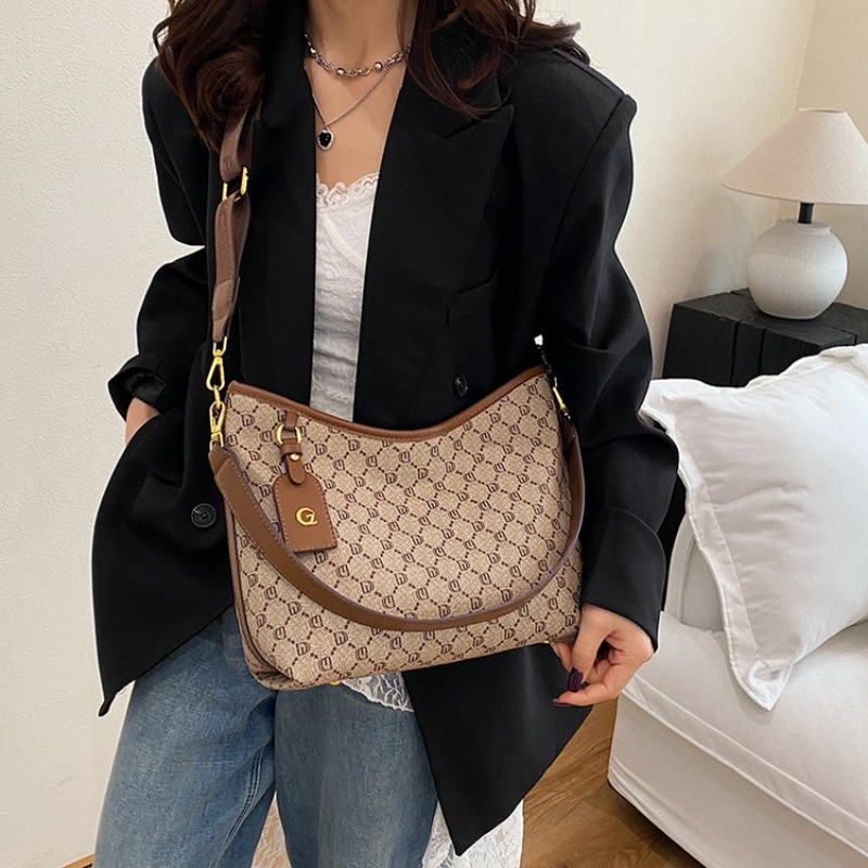 Classic Designer Paris Diaper  - Luxury Bags Paris incelemesi ve fiyatı