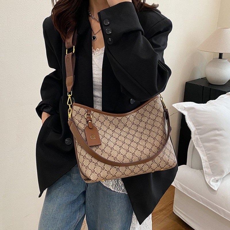 Classic Designer Paris Diaper  - Luxury Bags Paris incelemesi ve fiyatı