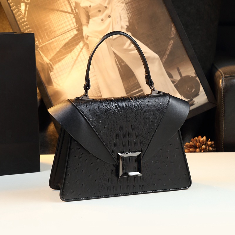 Diaper Bag Leather Crossbody H - Luxury Bags Paris incelemesi ve fiyatı