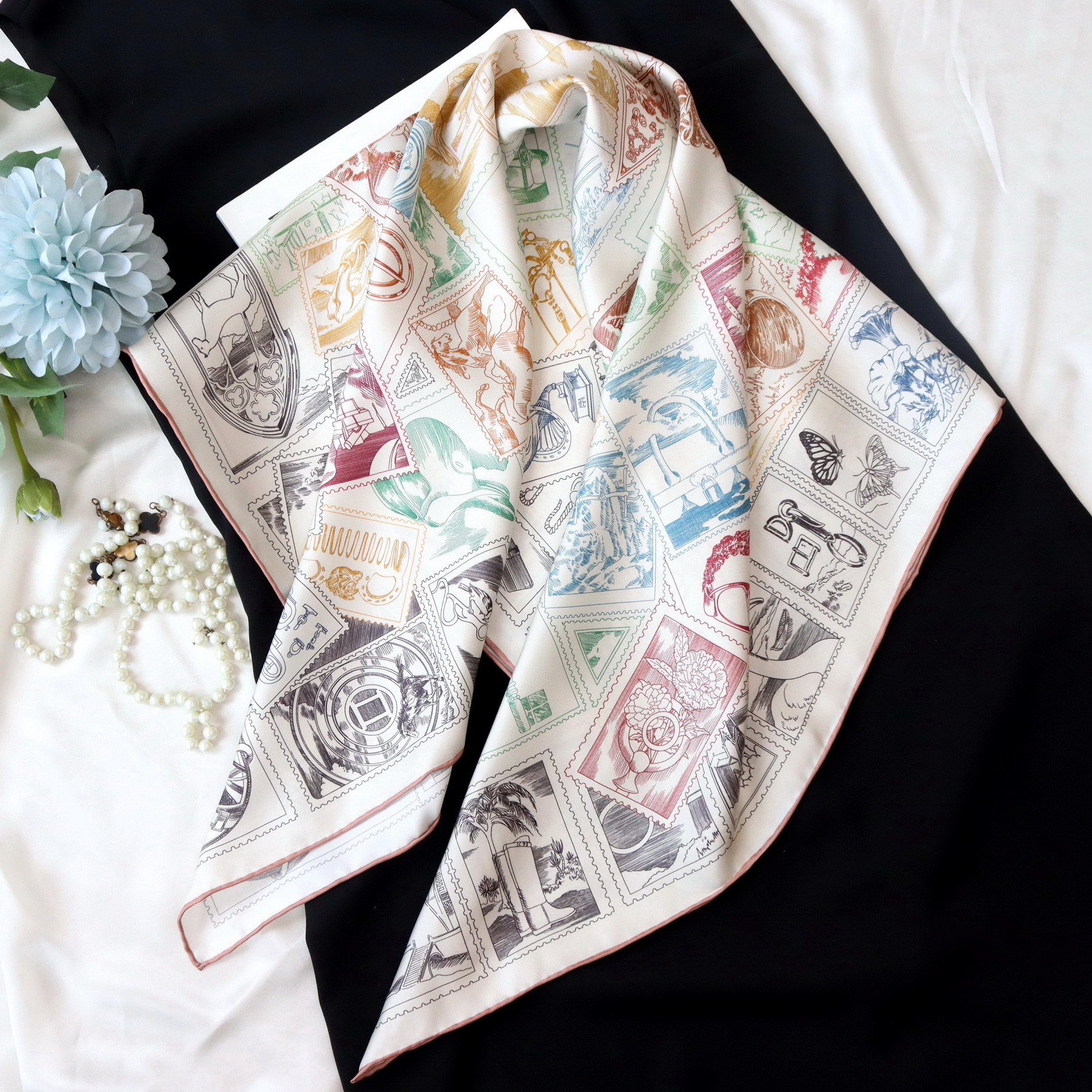 Twill Silk Scarf Luxury Design - Luxury Bags Hong Kong incelemesi ve fiyatı