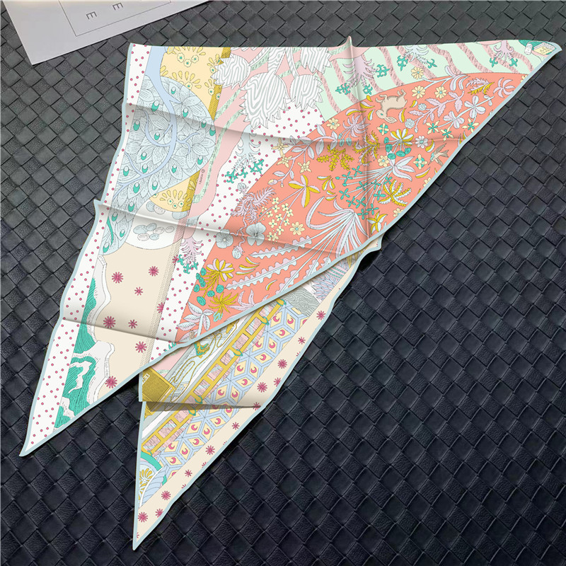 Silk Twill Scarf Triangle Shap - Luxury Bags Hong Kong incelemesi ve fiyatı