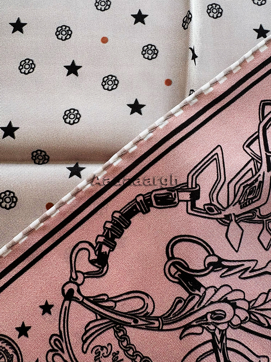 Double Faced Print Small Silk  - Luxury Bags Hong Kong incelemesi ve fiyatı